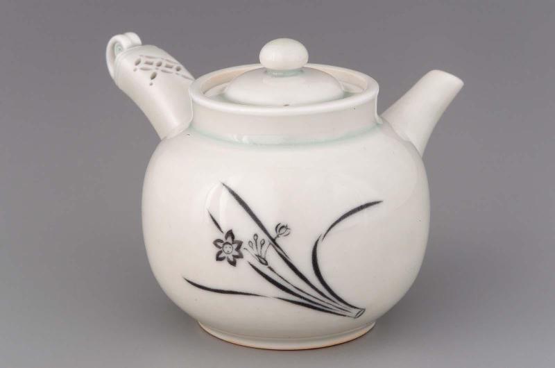 Tea-pot
