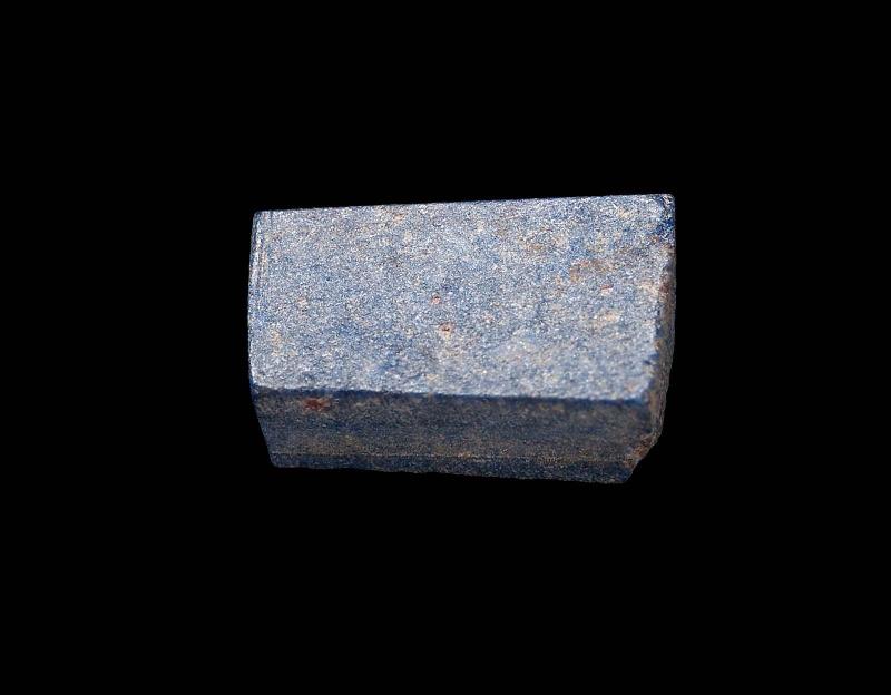 Lapis lazuli votive tablet