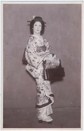 Kabuki actor in a female role