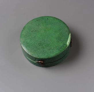 Box for beadwork snake