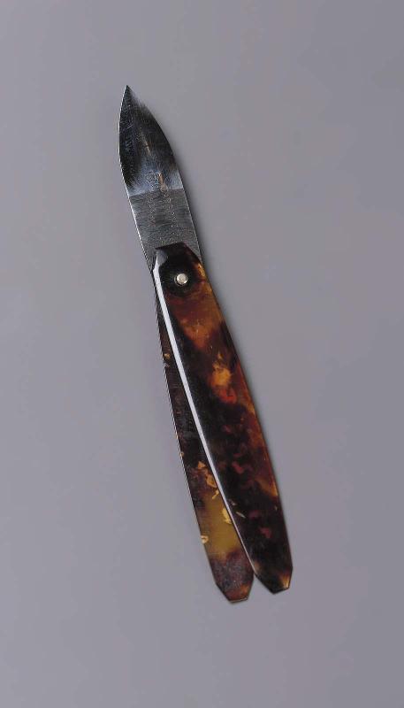 View: Knife