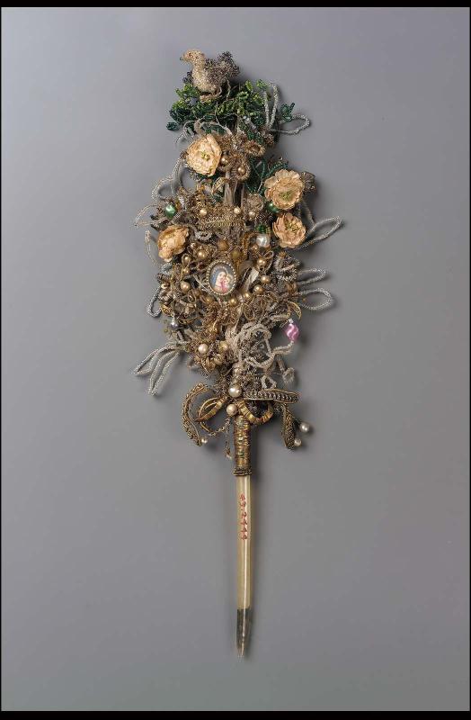 Marriage pen