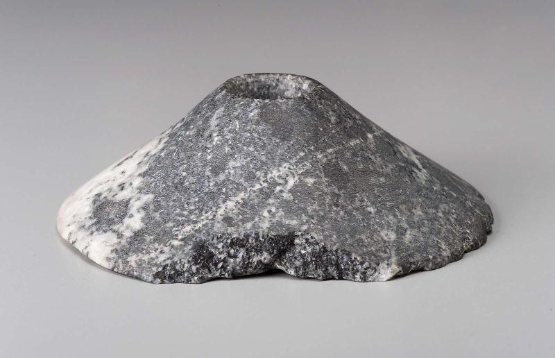 Disc shaped mace-head