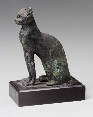 Figurine of a cat