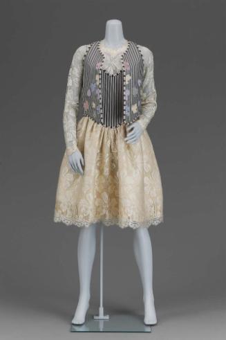 Conservation status: Before treatment; Group shot: 2003.375.1-2