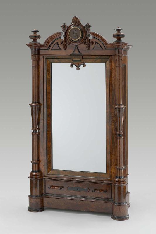 Armoire