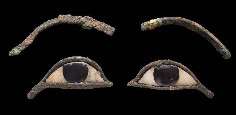 Eye inlays