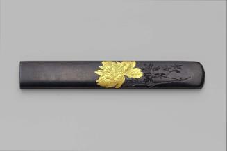 Kozuka with design of peony