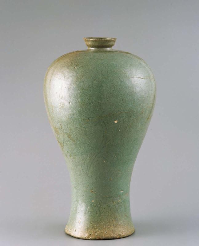 Plum Bottle (Maebyeong)