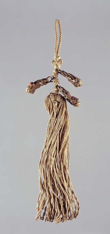 Single Knot Pendant with Buddha's Hand Trinkets