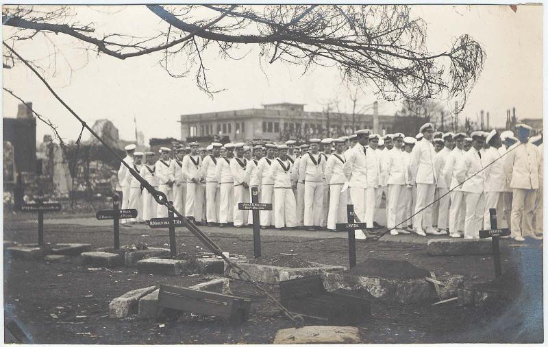Kantô Earthquake, 1923: Graves at the memorial service held by the crew of HMS Hawkins, September 23, 1923