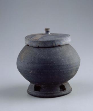 Mounted Jar with Cover