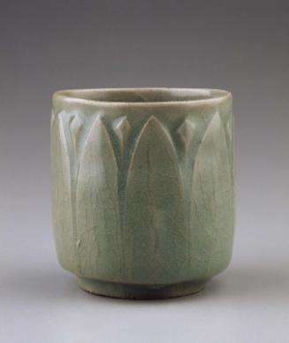 Cylindrical cup