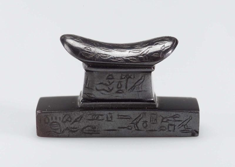 Headrest amulet