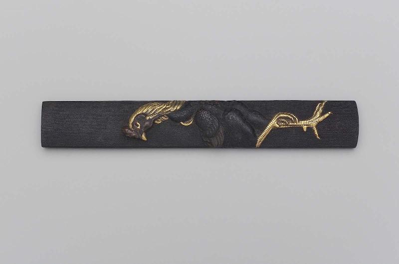 Kozuka with design of cockerel