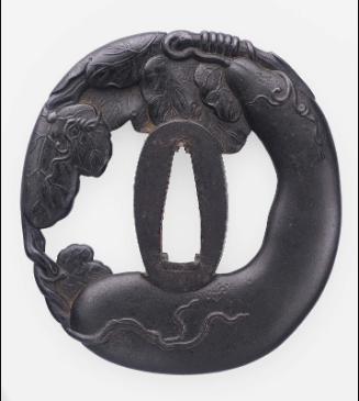 Tsuba modeled as a gourd and tendrils