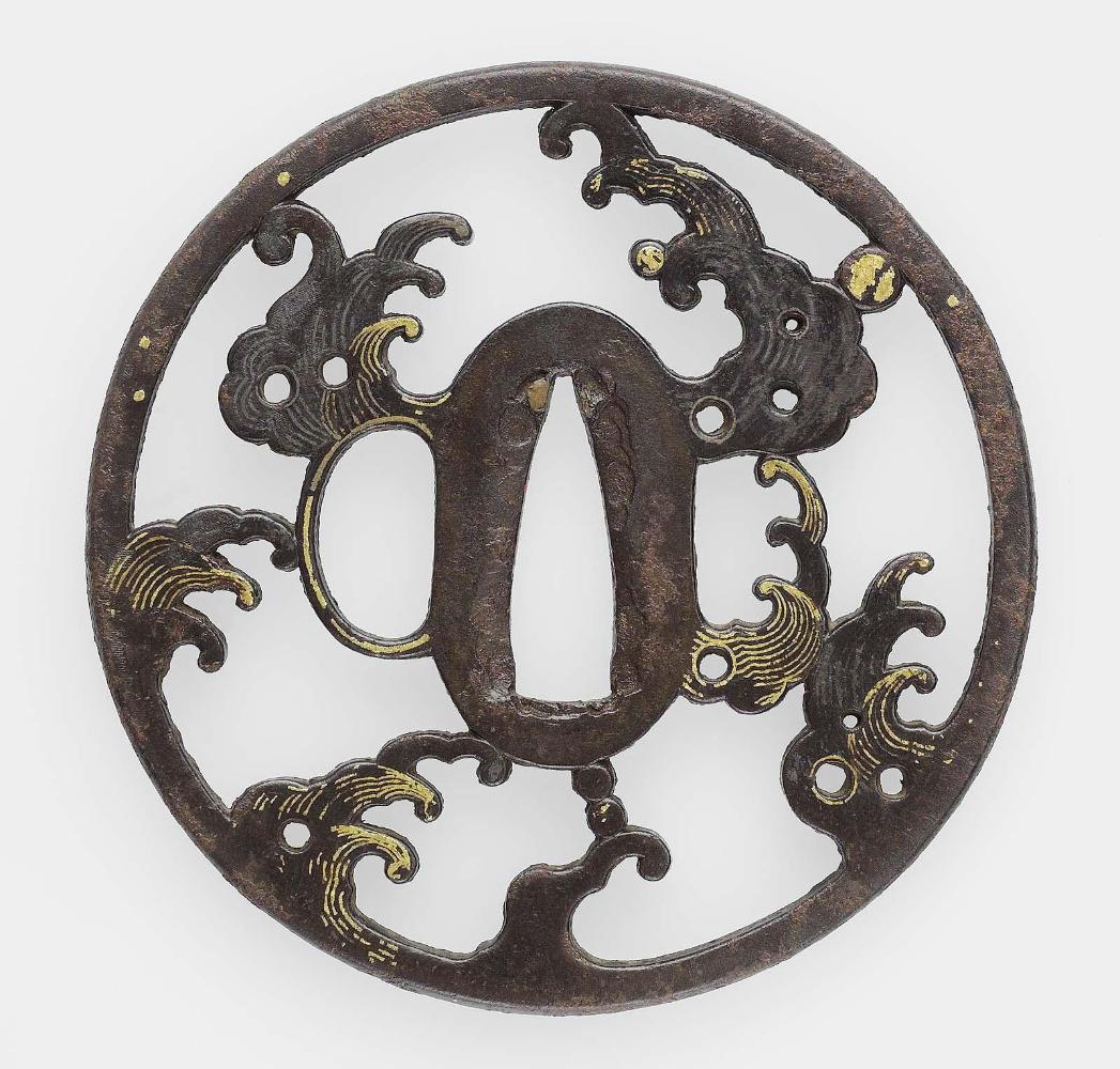 Tsuba with design of waves