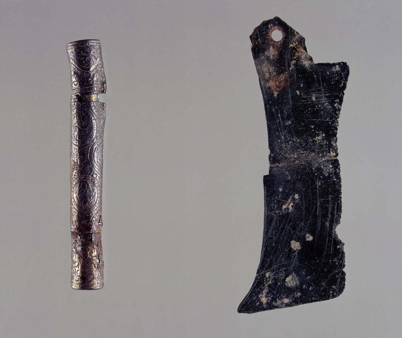 Group shot: 1977.391, 1977.442