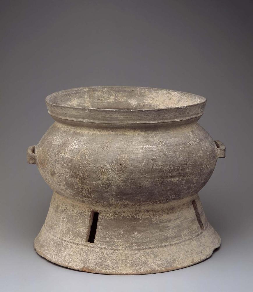 Brazier-shaped Pottery Stand