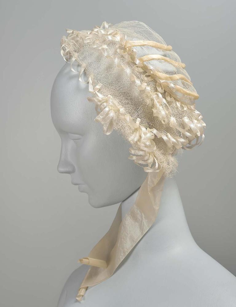 White tulle cap