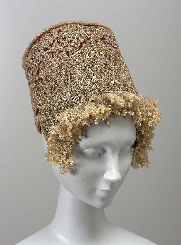 Headdress (kokoshnik)
