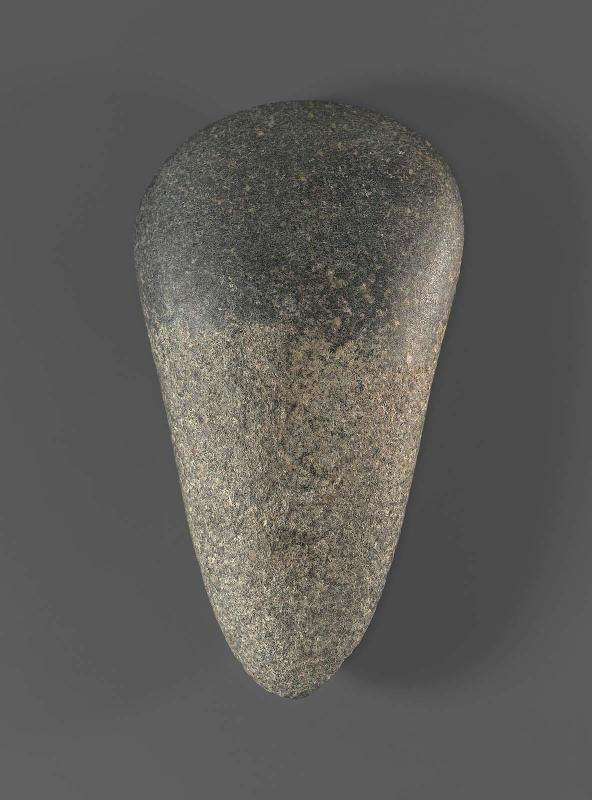 Axe head