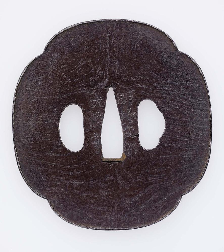 Tsuba with woodgrain patterns