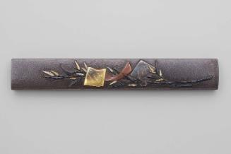 Kozuka with design of flute, fan and mallet