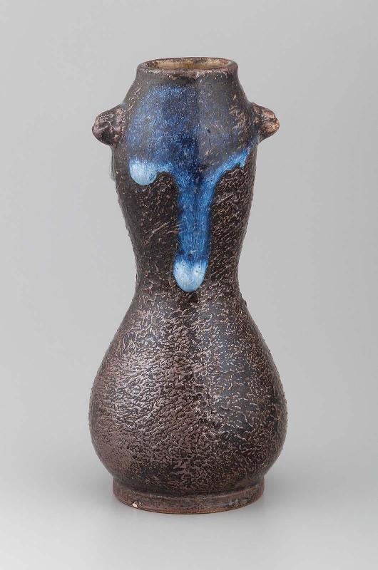 Flower vase with running glaze
