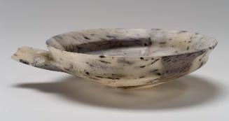 Spouted bowl