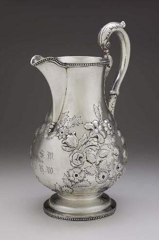 Water pitcher