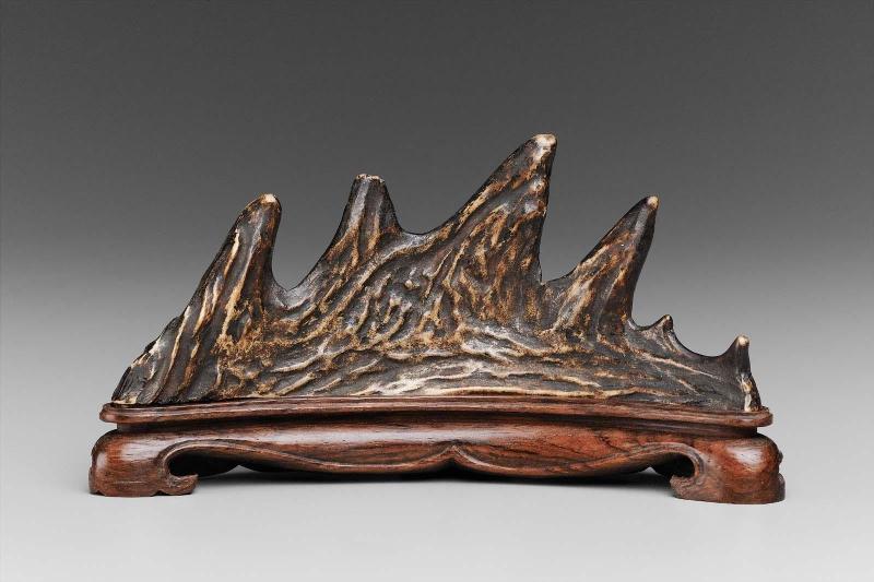 Deer horn sculpture