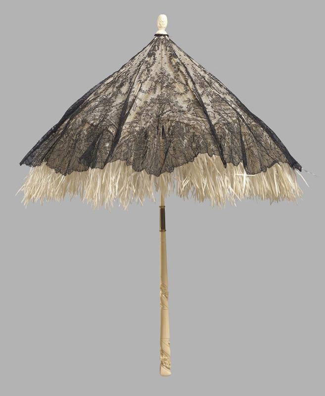 Black lace parasol