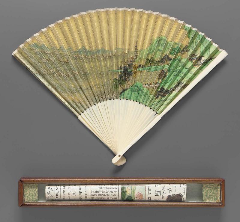Folding fan