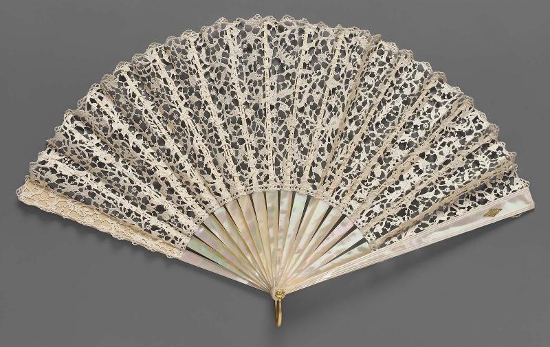 Wedding fan