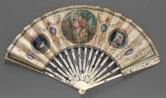 Fan with engraved and painted white silk leaf