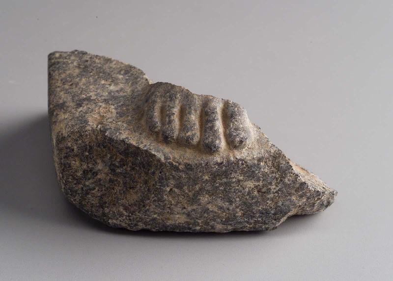 Sculpture fragments