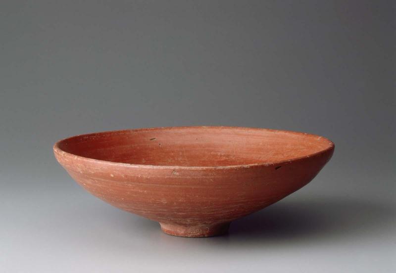 Red burnished bowl