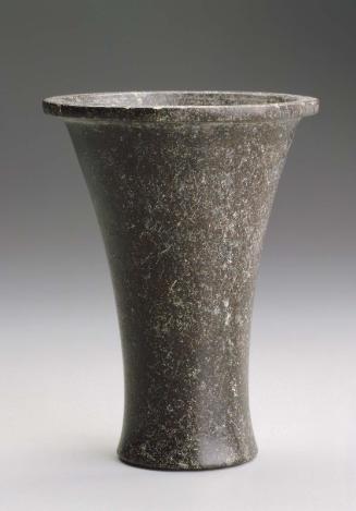 Concave cosmetic beaker