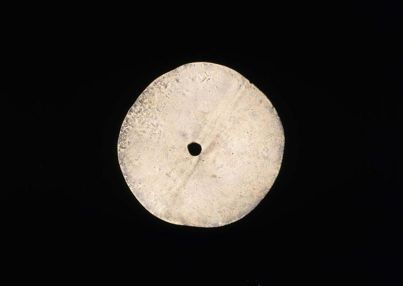 Disk amulet