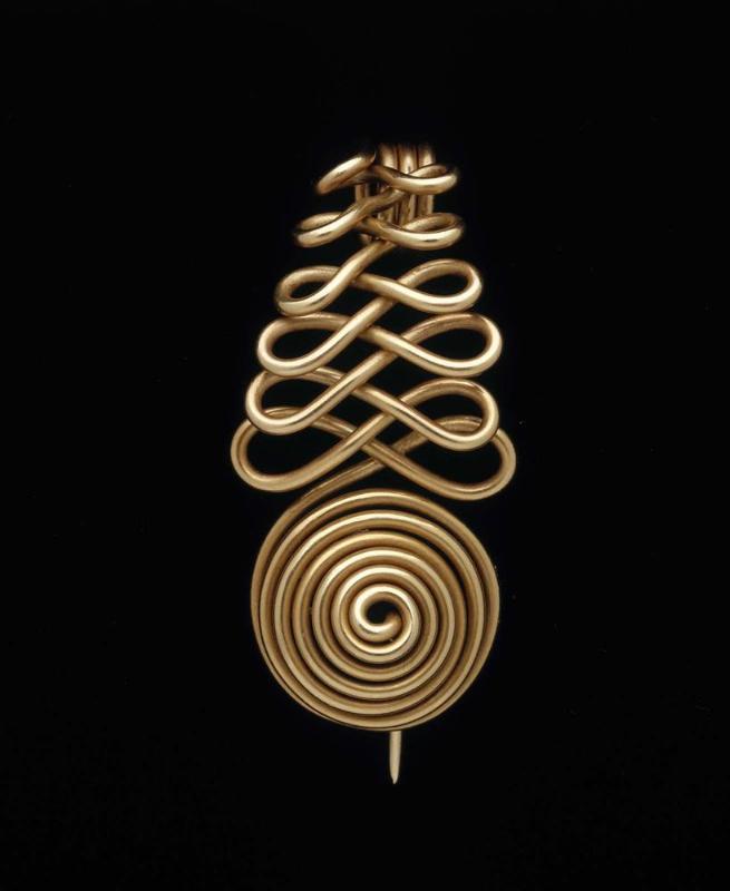 Brooch