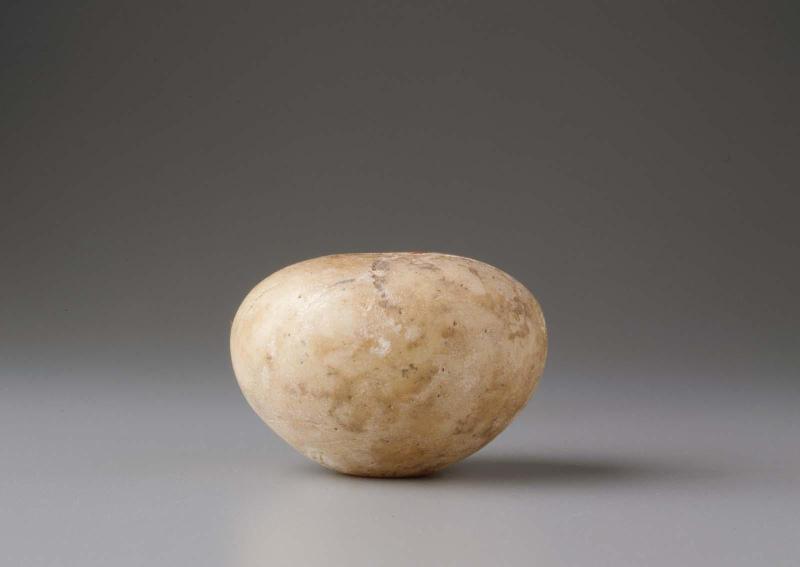 Pear-shaped mace head