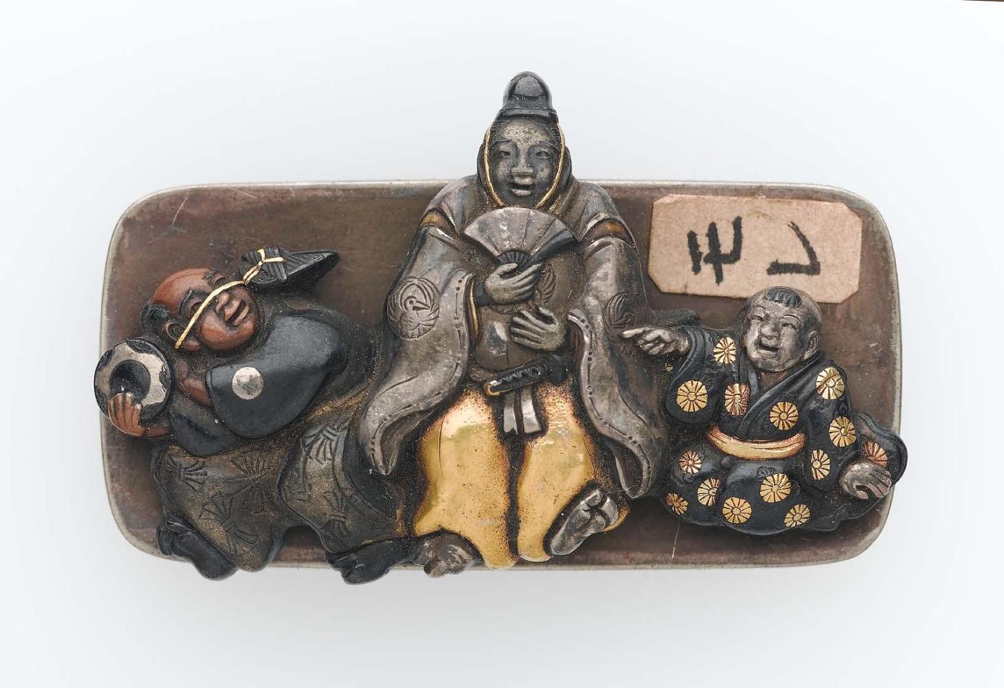 Kanamono in the form of a dancer, drummer and boy, with backplate