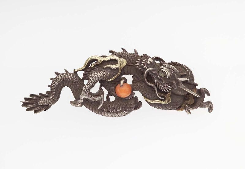 Kanamono in the form of a dragon and jewel