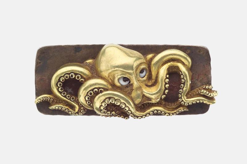 Kanamono in the form of an octopus, with backplate