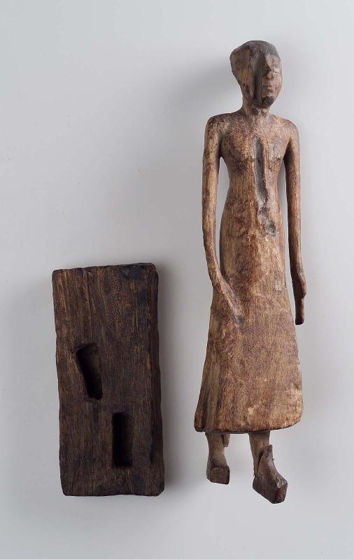 Statuette of a man