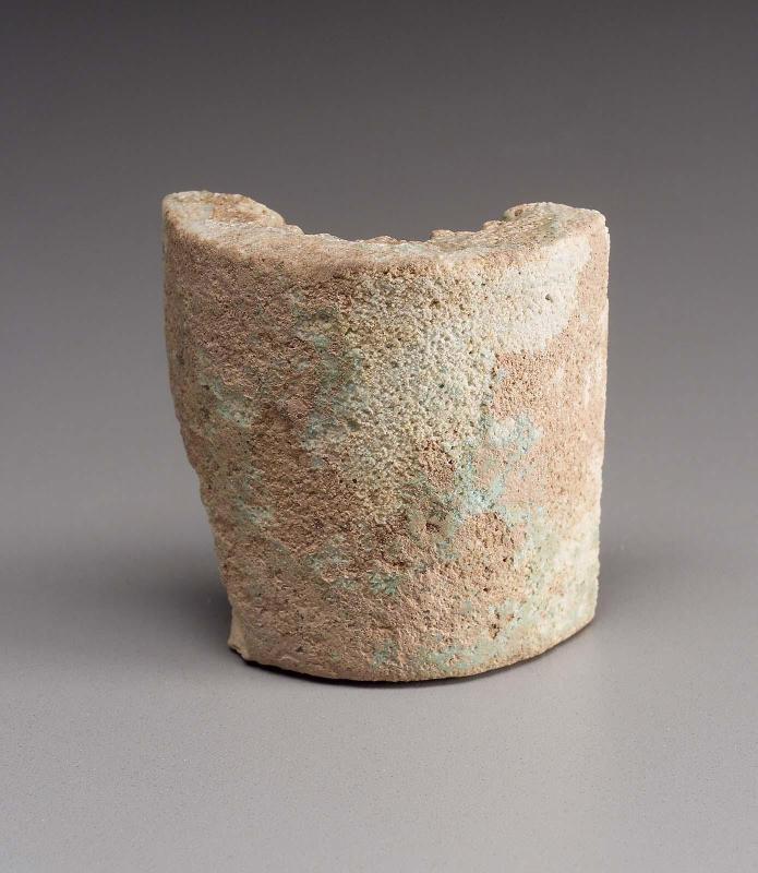 Fragment of hollow cylinder white body, blue glaze