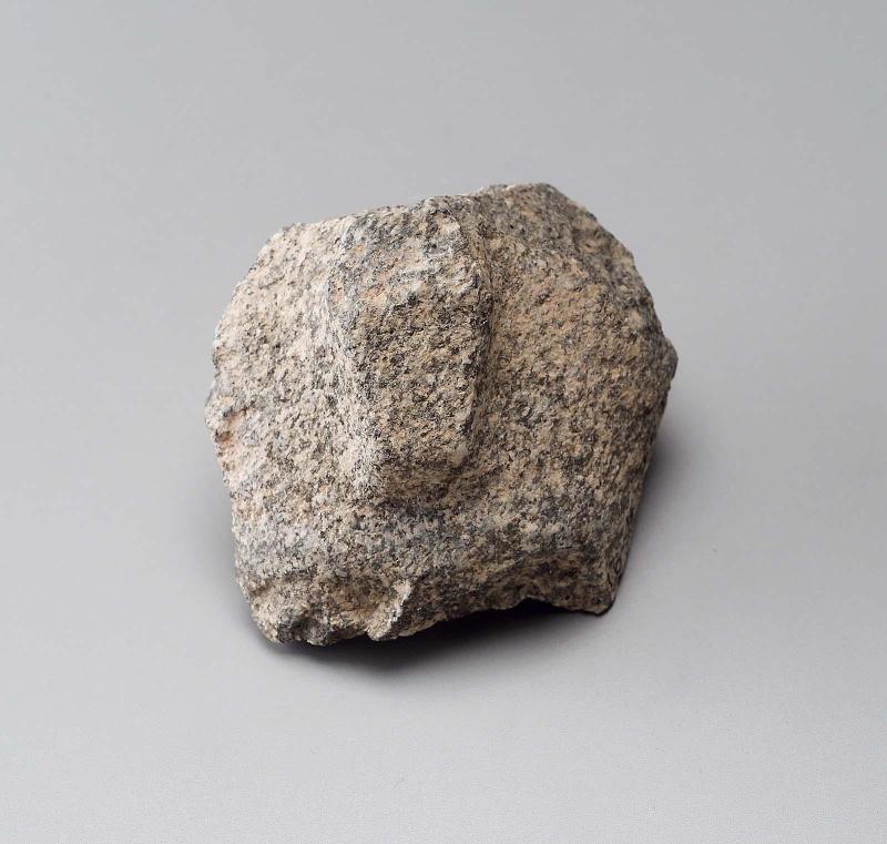 Crown with uraeus fragment