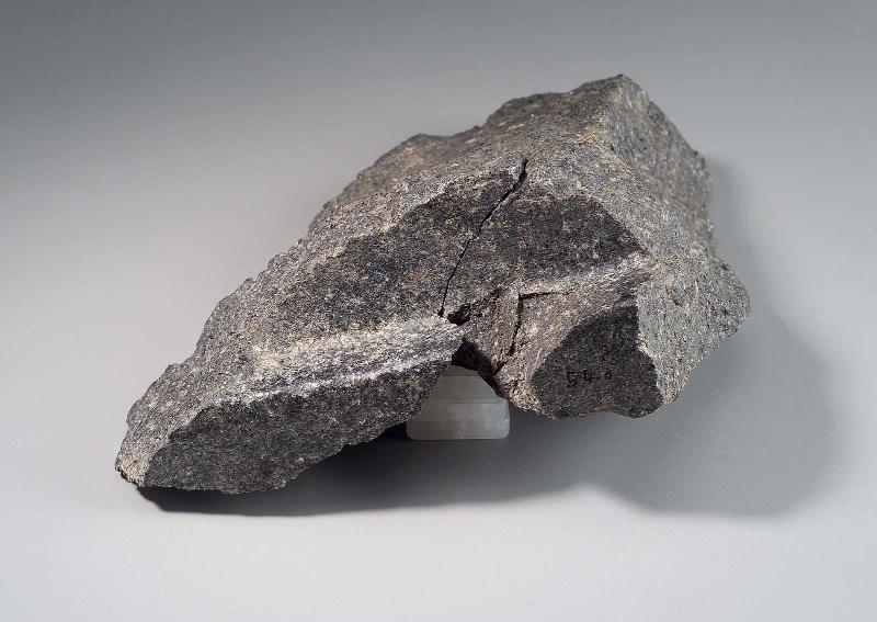 Sculpture fragments