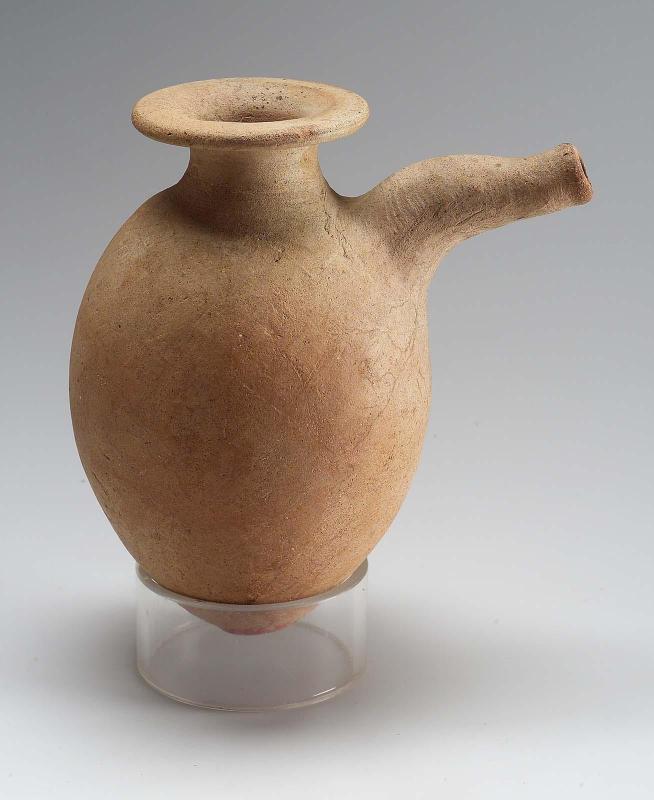 Spouted jar